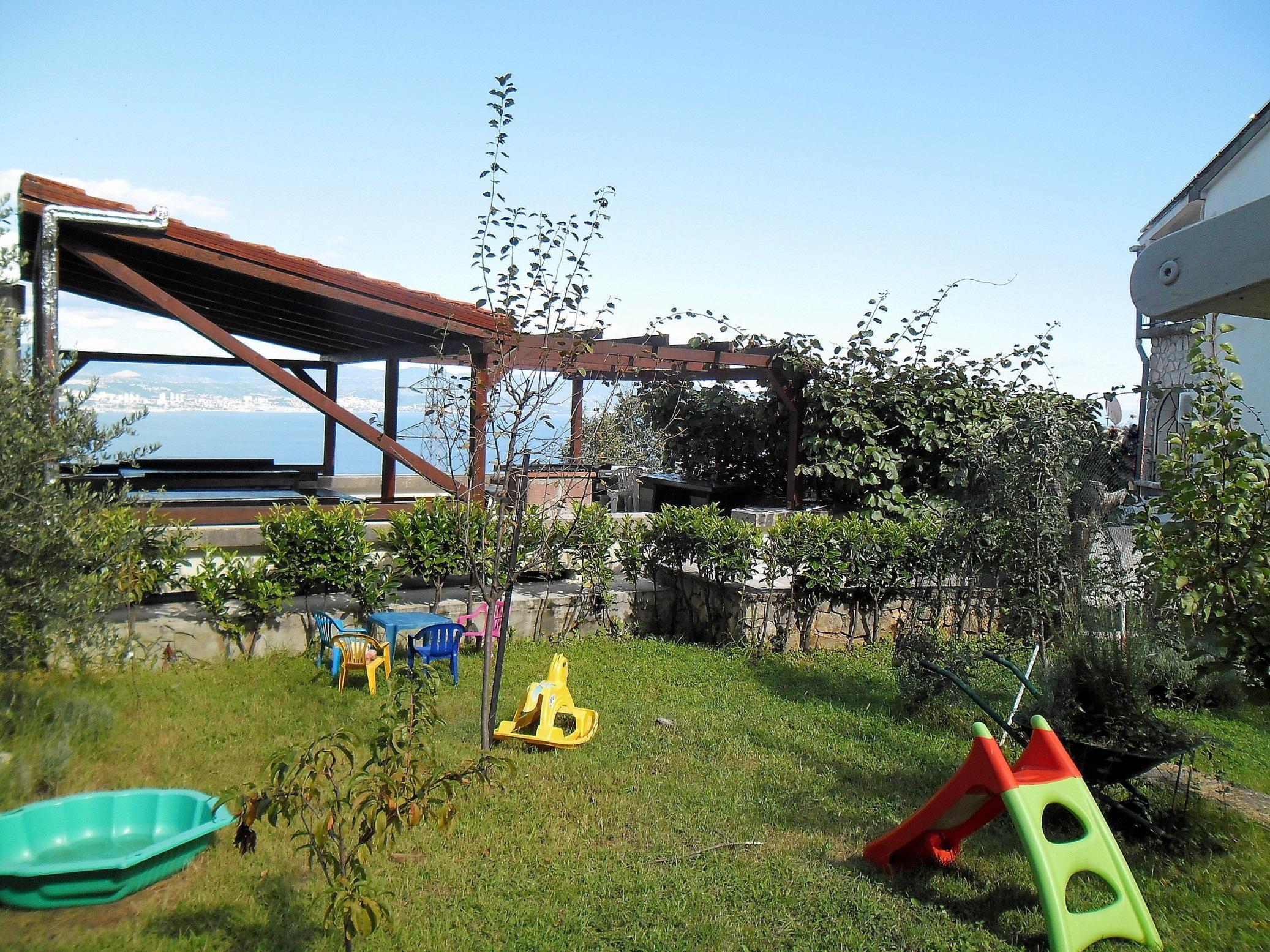 Apartments Kestenovi Dvori Opatija Eksteriør bilde